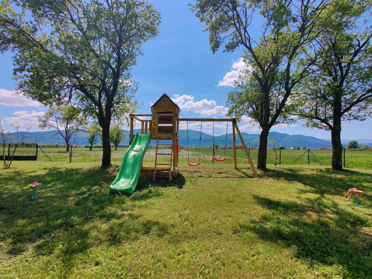 Villa Biser Gacke Sinac Εξωτερικό φωτογραφία