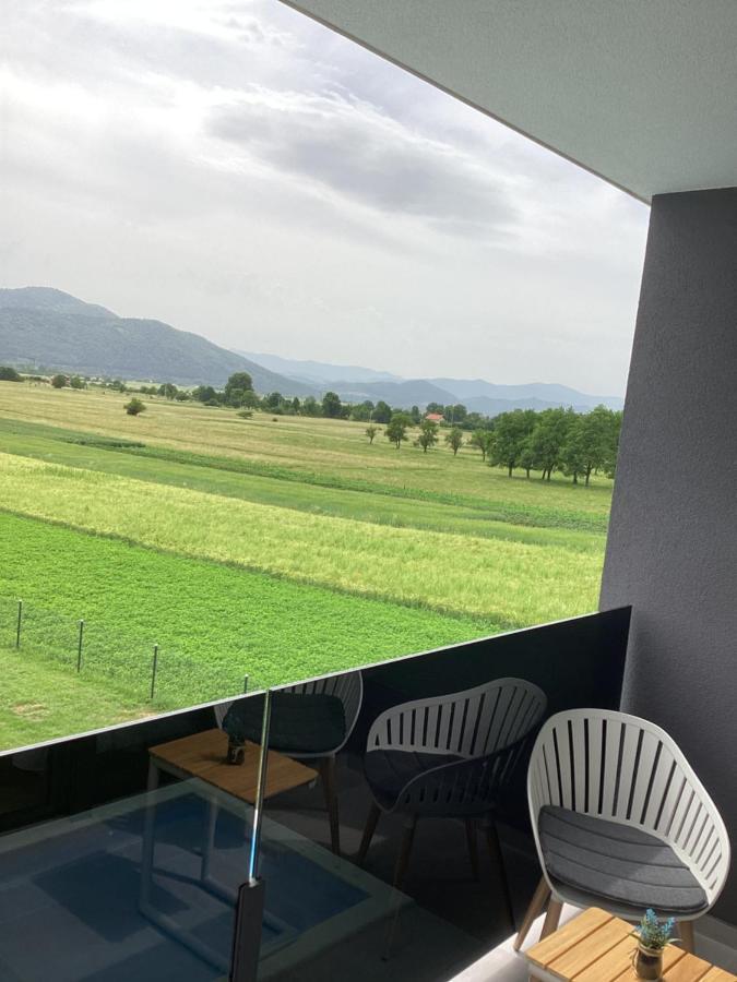 Villa Biser Gacke Sinac Εξωτερικό φωτογραφία