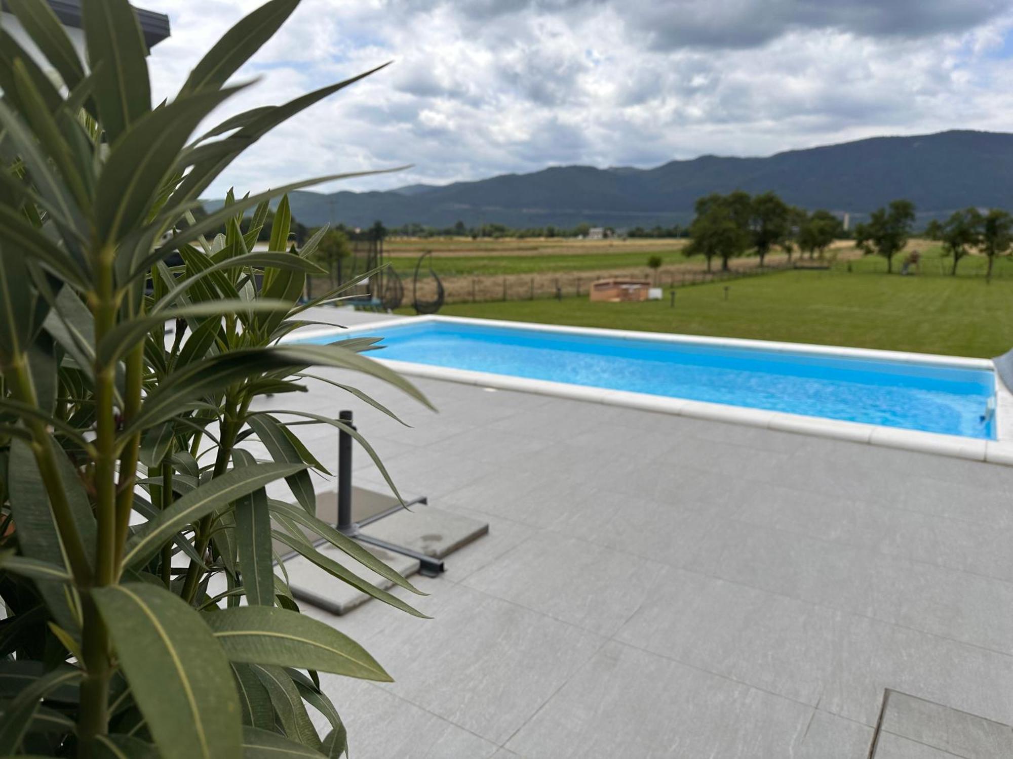 Villa Biser Gacke Sinac Εξωτερικό φωτογραφία